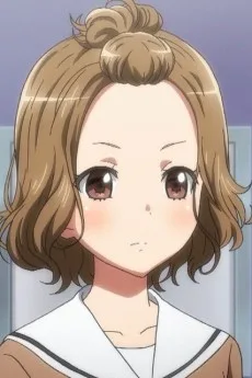海野夏希