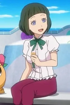 万田サラ