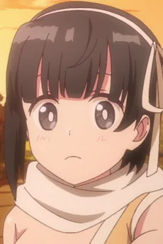 草隠ありさ