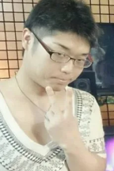 柳英一郎