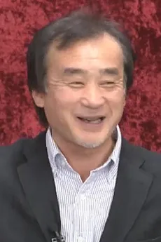 穴久保幸作