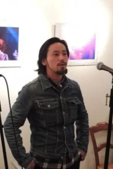 カガノミハチ