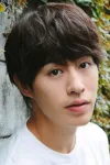 富田健太郎