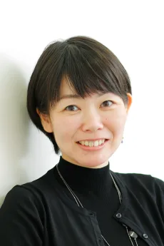 伊奈めぐみ