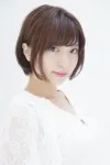 八巻アンナ
