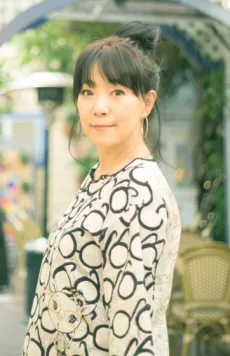 尾崎亜美