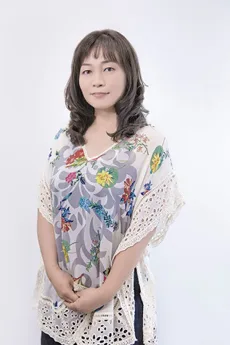 稲葉エミ