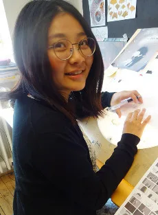 小谷野萌