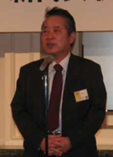 長谷川洋