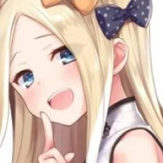 万国あゆや