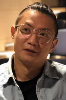张珈铭