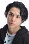 増岡大介