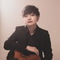 三輪紫乃