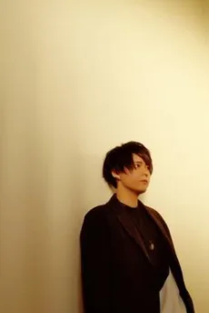 よる。