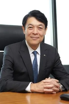 塚越隆行