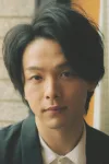 中村倫也