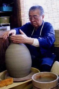 堀貞一郎