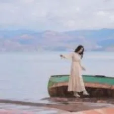 莲沐初光