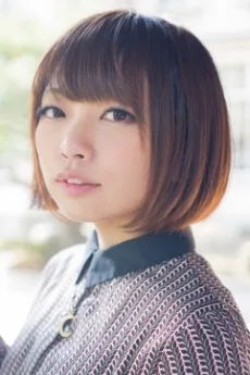 板谷彩香