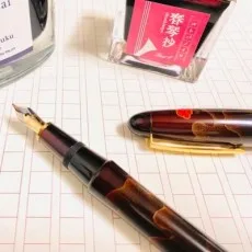 暁社夕帆