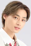 平井亜門