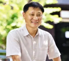 정철훈