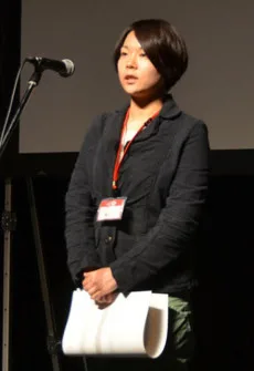 山崎佐保子
