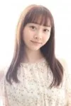 綾乃なつ