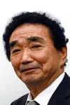 塩崎利雄