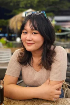 กุลธิดา ประทุมทิพย์