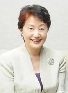 山根基世
