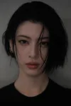 三吉彩花