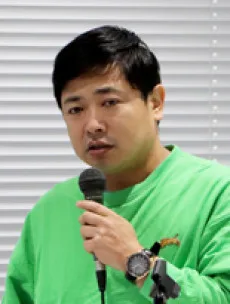 山村文之介