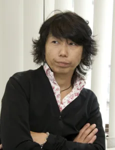 小林孝至